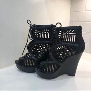 Gianni Bini Taylee Cutout Wedges